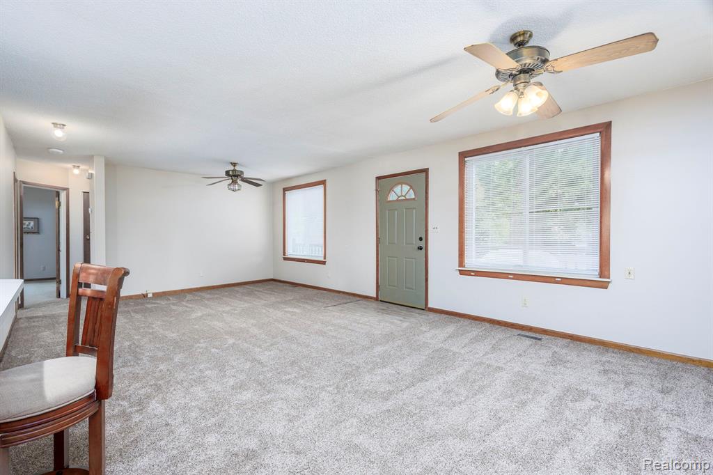 37281 Clio Street, Harrison Township, MI — Photo 8