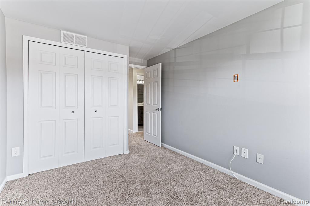42645 Savoy Court, Northville, MI 48167 — Photo 30