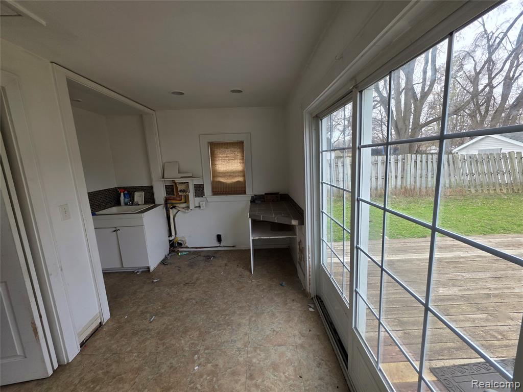 109 2nd Street, Holly, MI 48442 — Photo 24