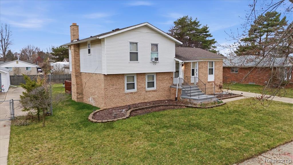 42151 Jason Drive, Clinton Twp, MI 48038 — Photo 3