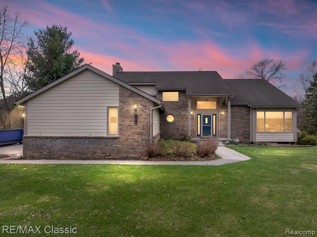 5850 MEADOWS Drive, Clarkston, MI 48348 — front exterior