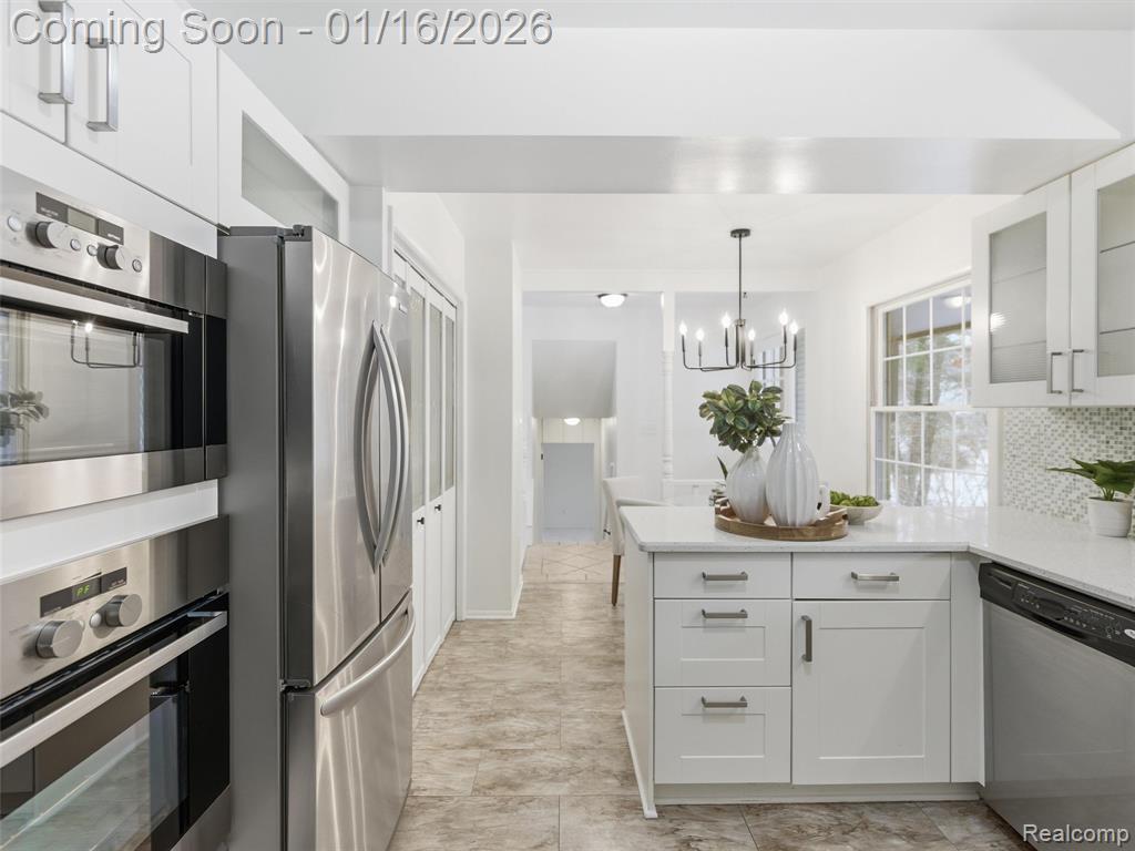 3227 Cairncross Drive, Oakland, MI — Photo 6