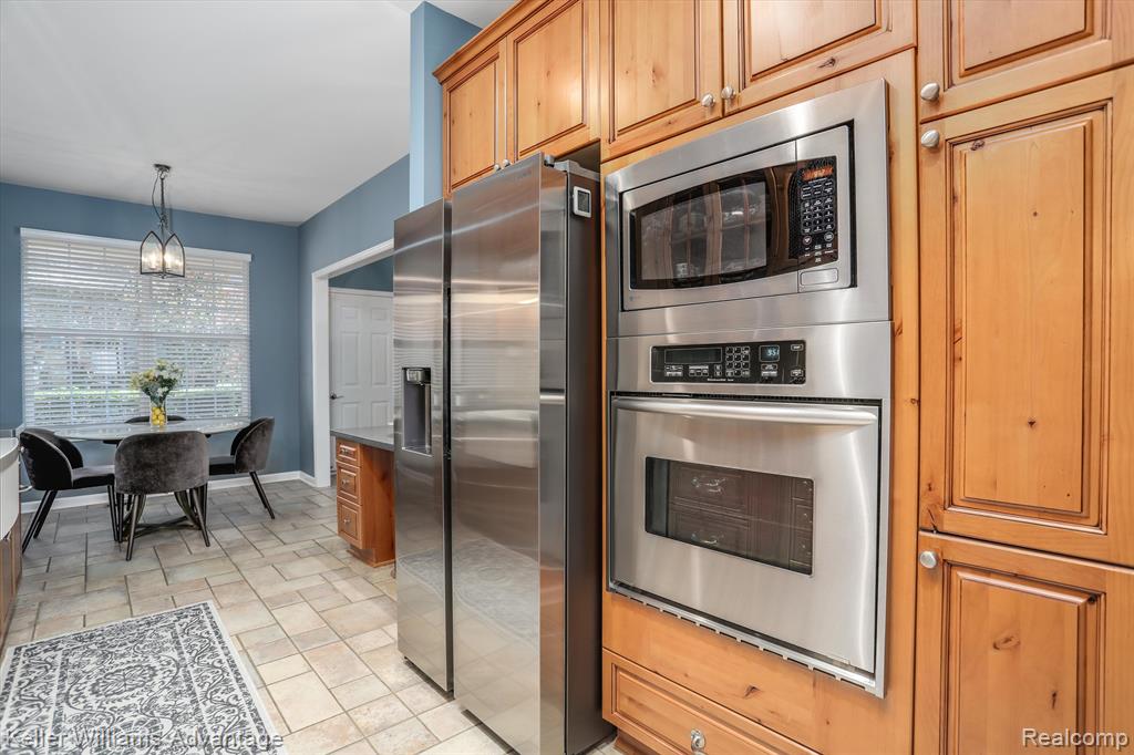 5164 Mesa Drive, Shelby Twp, MI 48316 — Photo 14