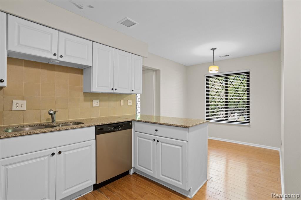 42160 WOODWARD Avenue, UNIT 78, Bloomfield Hills, MI 48304 — Photo 9