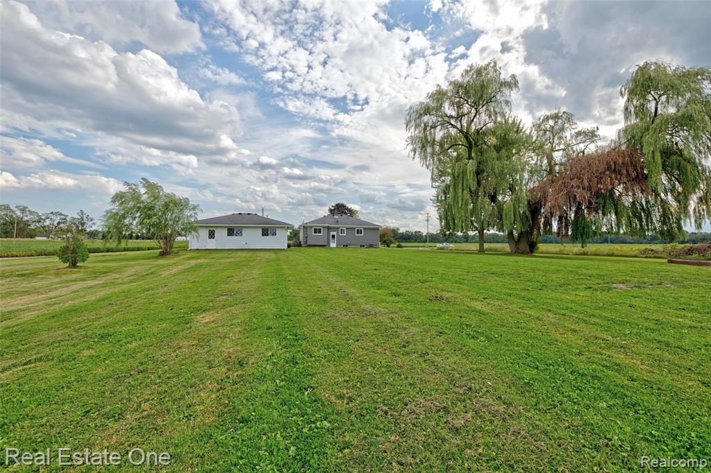 9772 Crawford Road, Columbus, MI — Photo 45