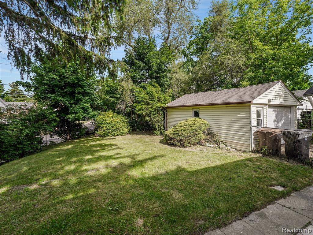 96 Oneida Street, Pontiac, MI 48341 — Photo 19