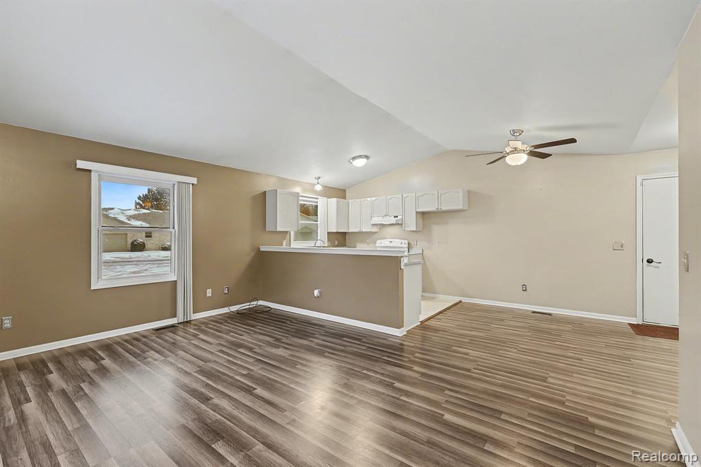 41916 King Edward Court, Clinton Twp, MI 48038 — Photo 5
