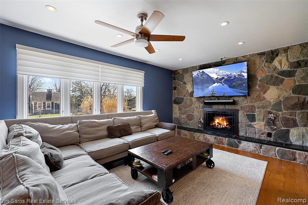 22416 Ardmore Park Drive, Saint Clair Shores, MI 48081 — Photo 16