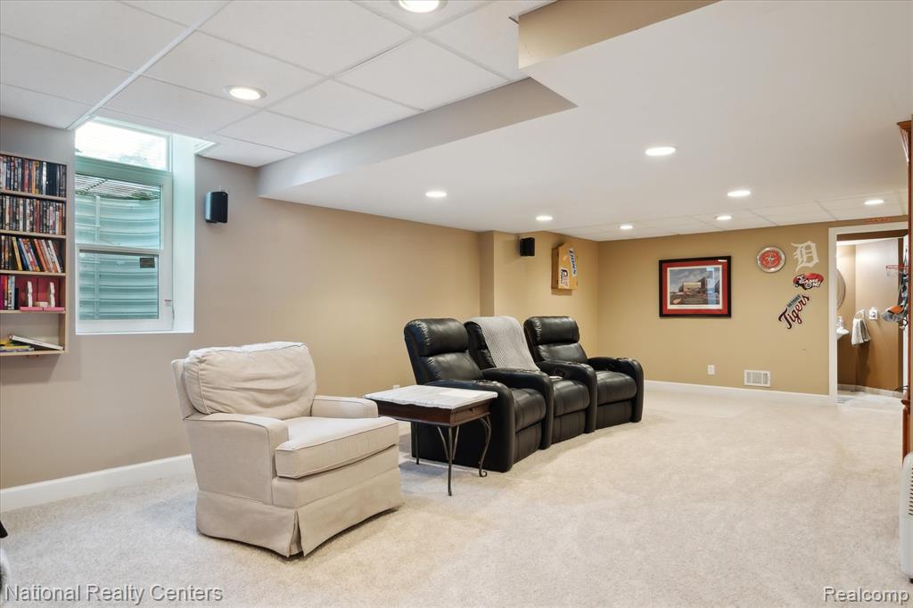 5885 Fairborn, Canton, MI, 48187