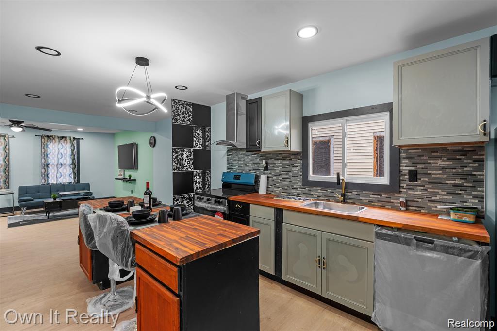 12057 Sanford Street, Detroit, MI 48205 — Photo 6