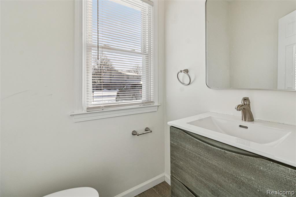 39735 Bonnie Court, Clinton Twp, MI 48038 — Photo 15