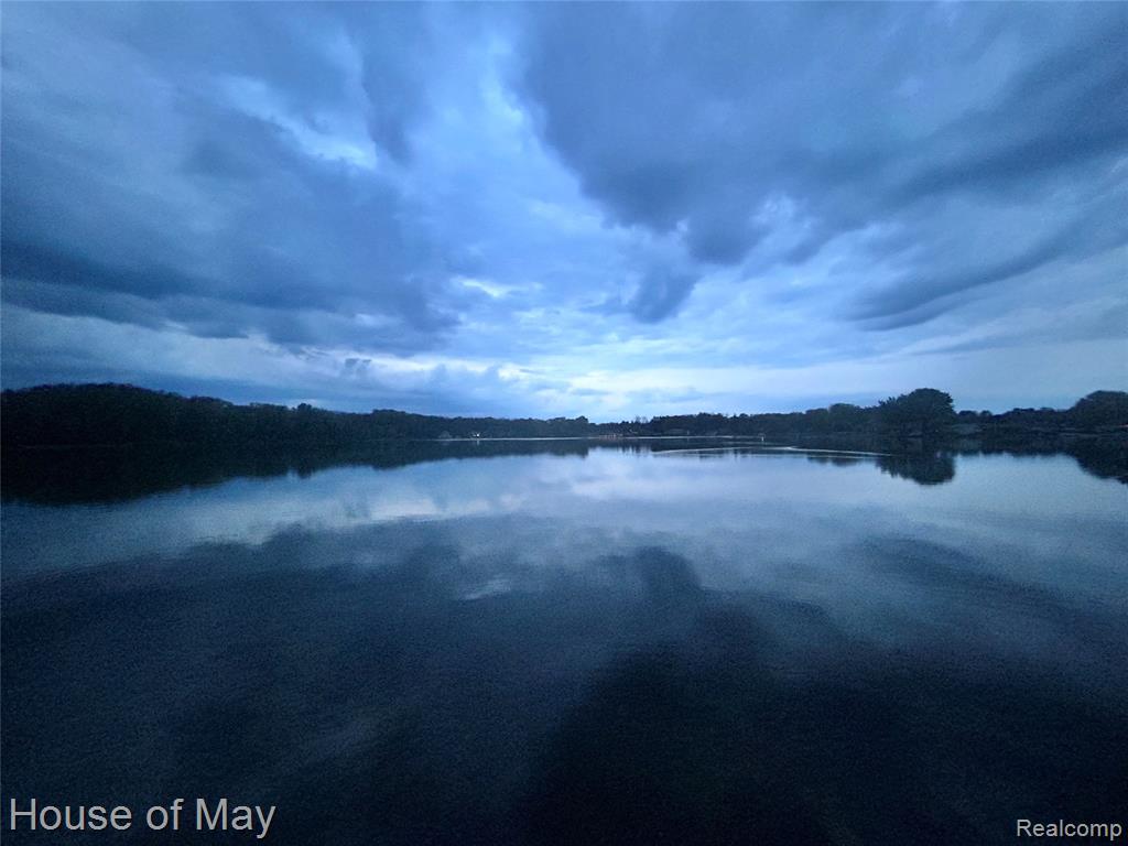 10890 Hillway Drive, White Lake, MI — Photo 52