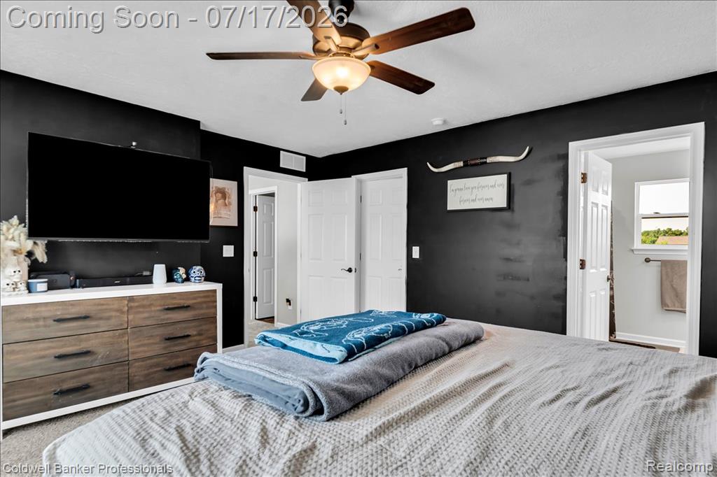 417 Constitution Avenue, Brooklyn, MI 49230 — Photo 18