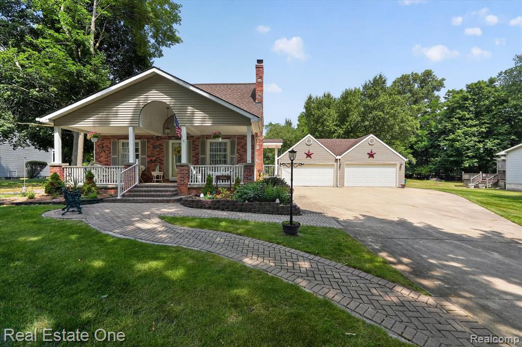 31600 Trestain Street, Farmington Hills, MI 48336