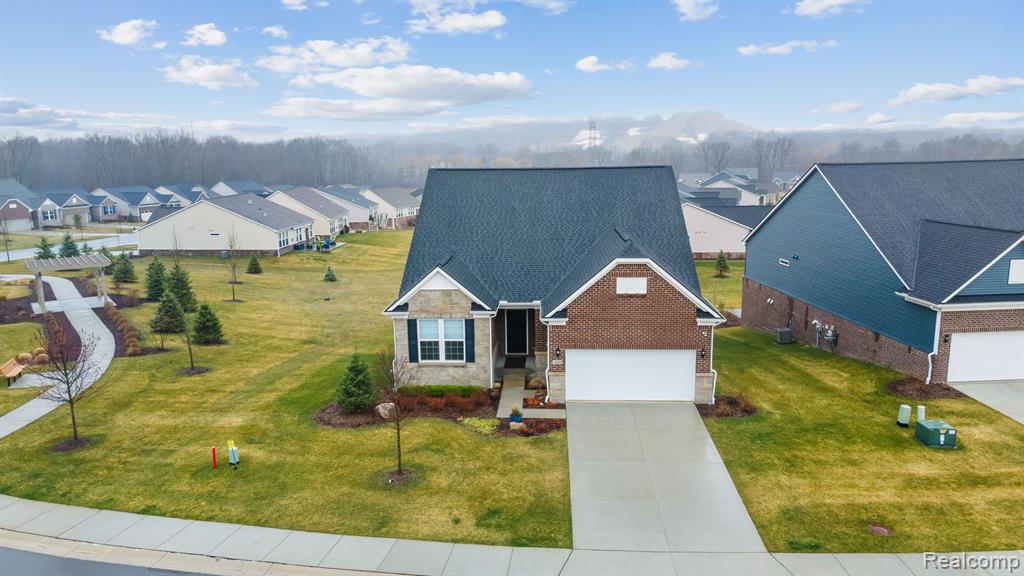 3995 ASHDALE Way, Clarkston, MI 48348 — Photo 52
