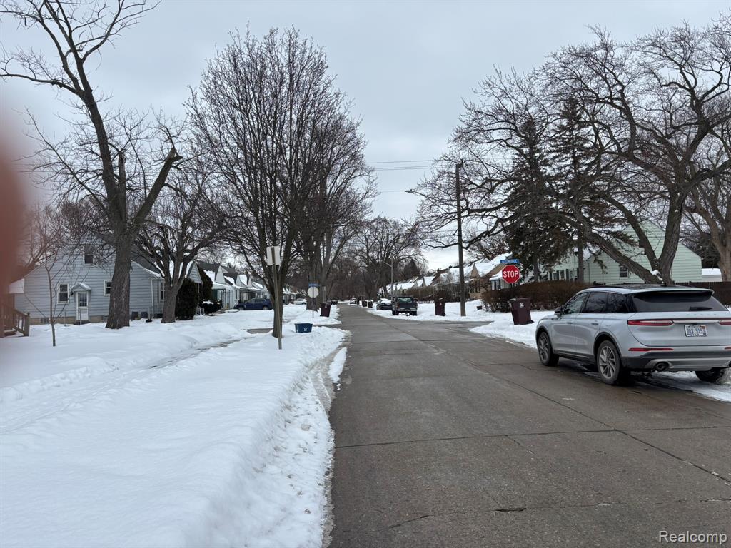 8149 Standard, Center Line, MI 48015 — Photo 26