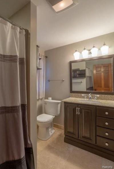 4022 Hazelett Drive, Waterford, MI 48328 — Photo 13