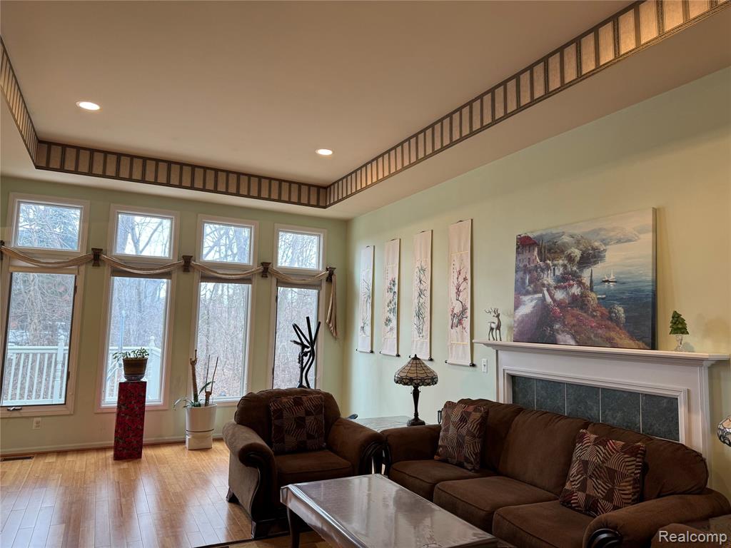 40342 Riverbend Drive, Sterling Heights, MI 48310 — Photo 3