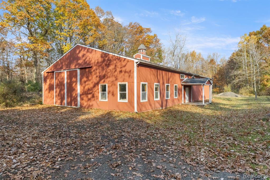 6555 WARREN Road, Ann Arbor, MI 48105 — Photo 3