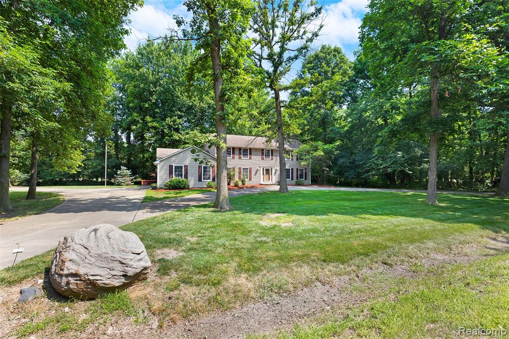 9020 Bridge Road, Grosse Ile, MI 48138 — Photo 3