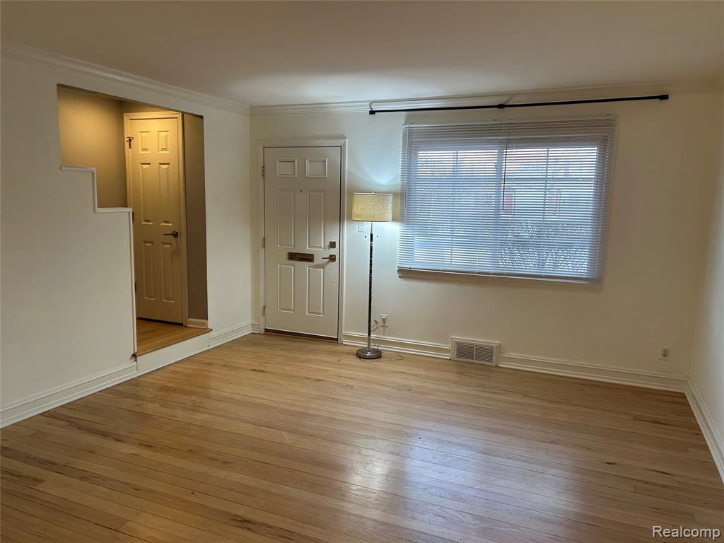 702 Graefield Court, Birmingham, MI 48009 — Photo 3