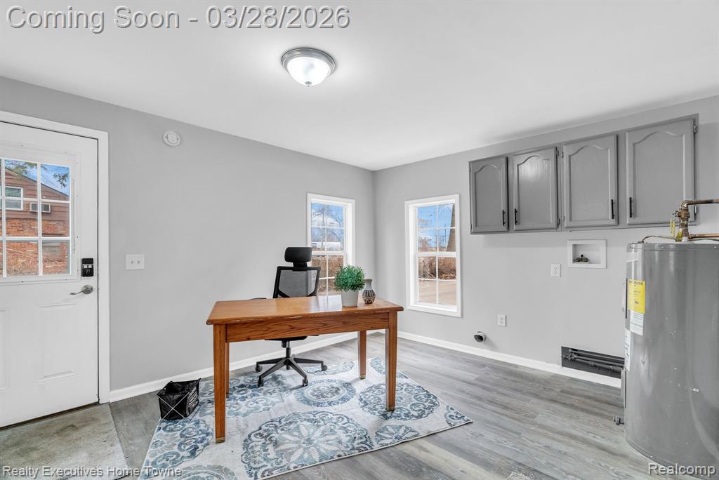 3981 Pine Grove Avenue, Fort Gratiot, MI 48059 — Photo 21