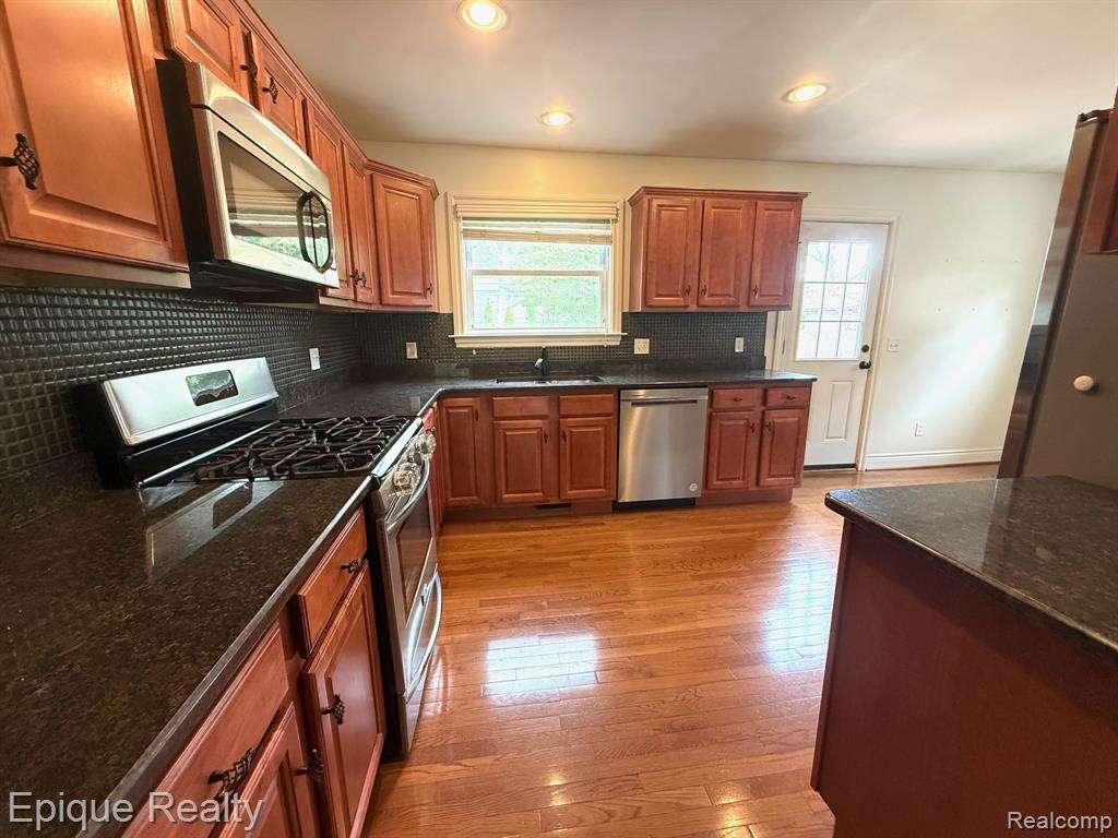 1846 Oakshire Avenue, Berkley, MI 48072 — Photo 9