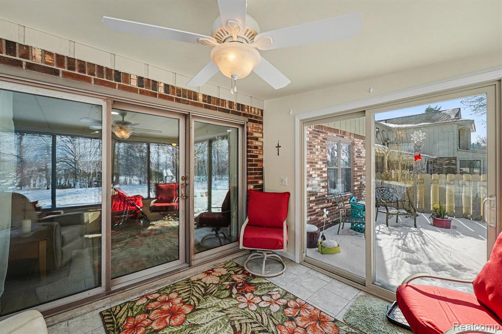 11869 Shenandoah Drive, 4, South Lyon, MI 48178 — Photo 17