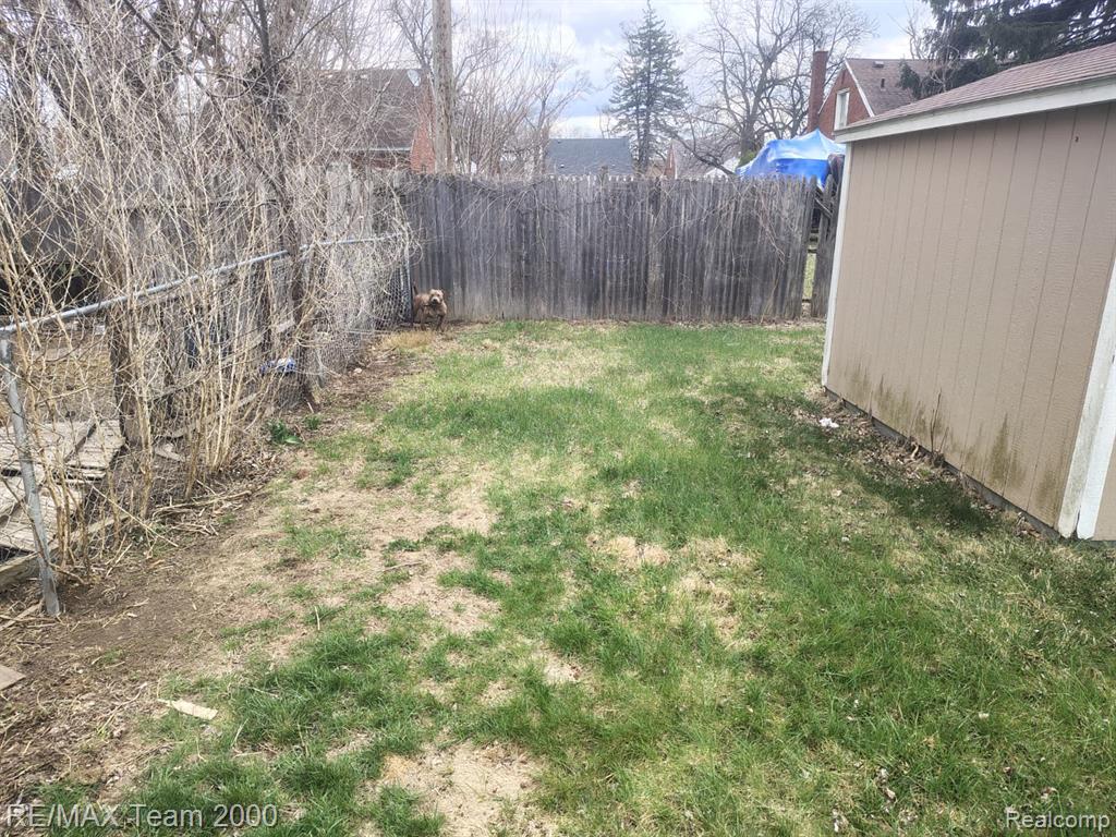 18330 Warwick Street, Detroit, MI 48219 — Photo 30