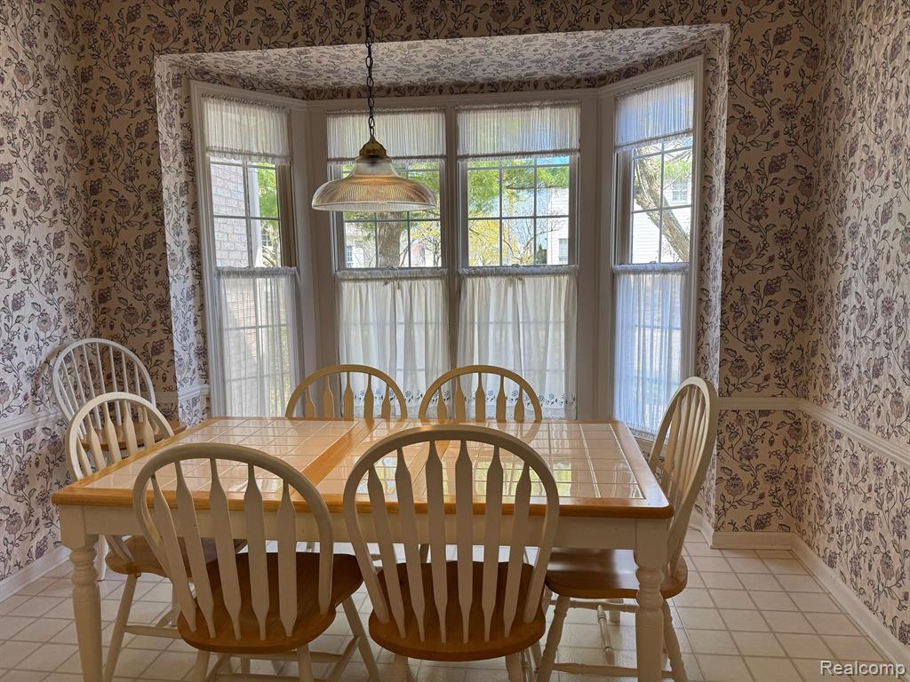 39715 DUN ROVIN Drive, Northville, MI 48168 — Photo 5