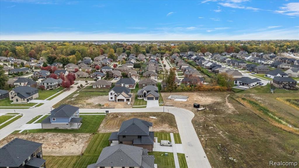 50352 Mistwood Drive, Macomb, MI 48042 — Photo 80