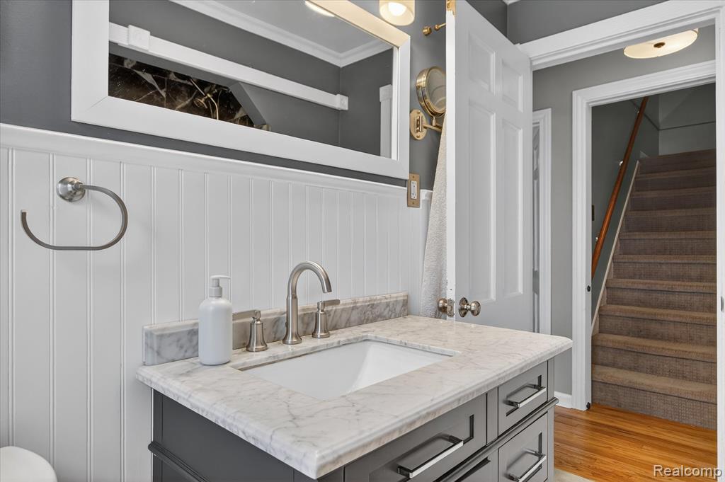 3 Adams Lane, Dearborn, MI 48120 — Photo 20