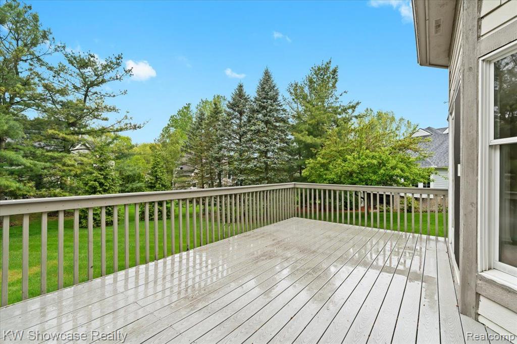 4870 LYTHAM Lane, Ann Arbor, MI 48103 — Photo 36