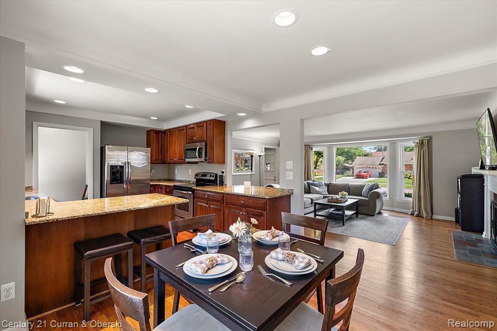 4151 Seminole Drive, Royal Oak, MI 48073 — Photo 11
