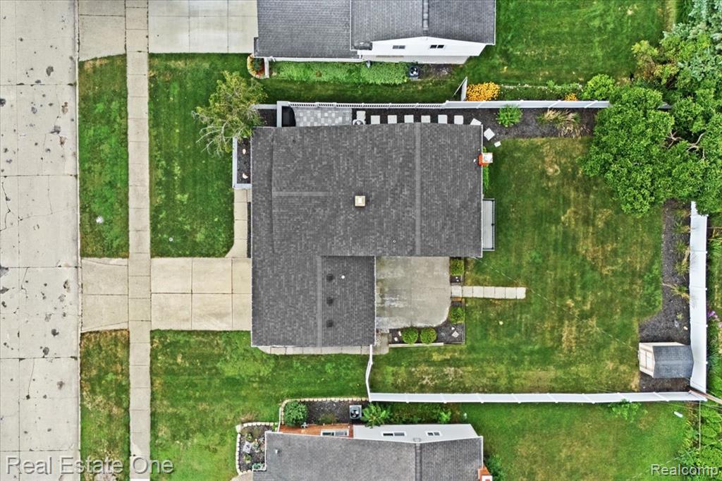 40718 Ivywood Lane, Plymouth, MI 48170 — Photo 39