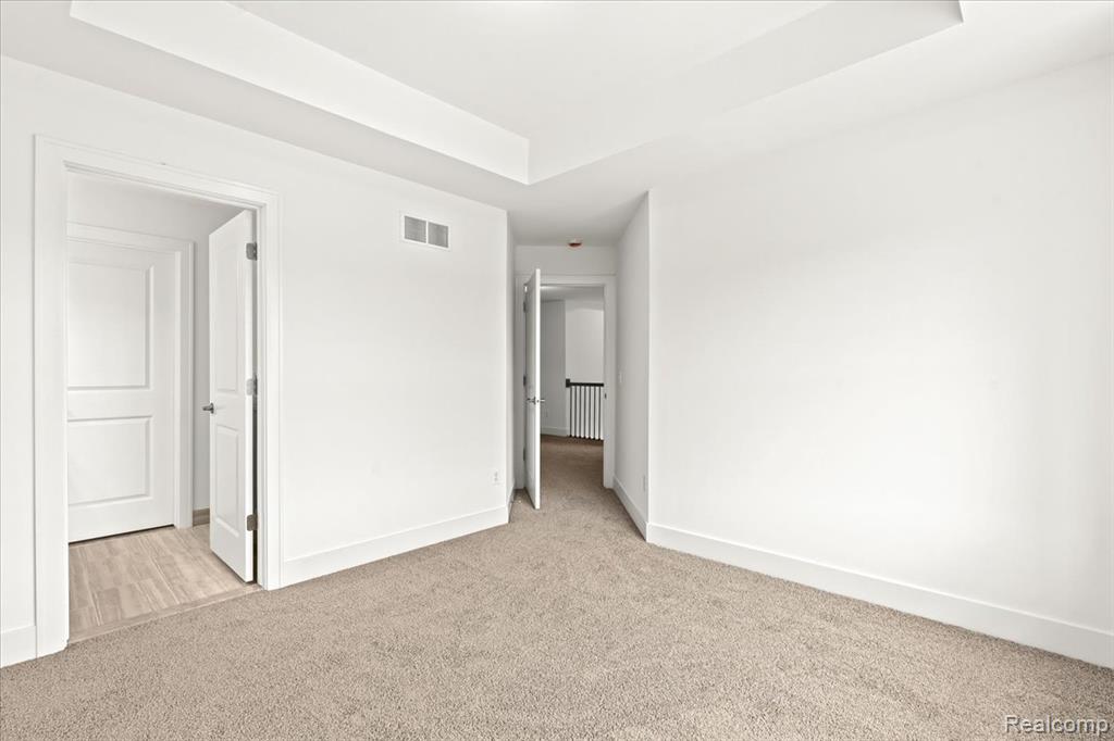 5179 WIMBLEDON Circle, Ann Arbor, MI 48108 — Photo 33