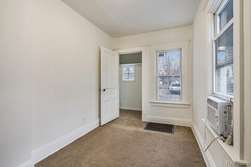 1017 Washtenaw Road, Ypsilanti, MI 48197 — Photo 11