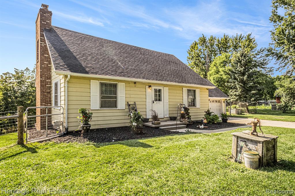 3976 Mitchell Road, Lapeer, MI 48446 — Photo 3