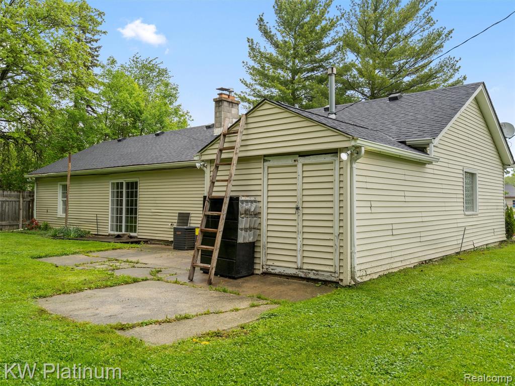 5220 County Line Road, Lenox, MI 48048 — Photo 4