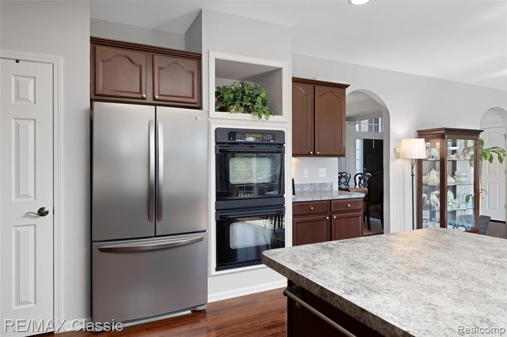 45273 Jacob Drive, Novi, MI — Photo 17