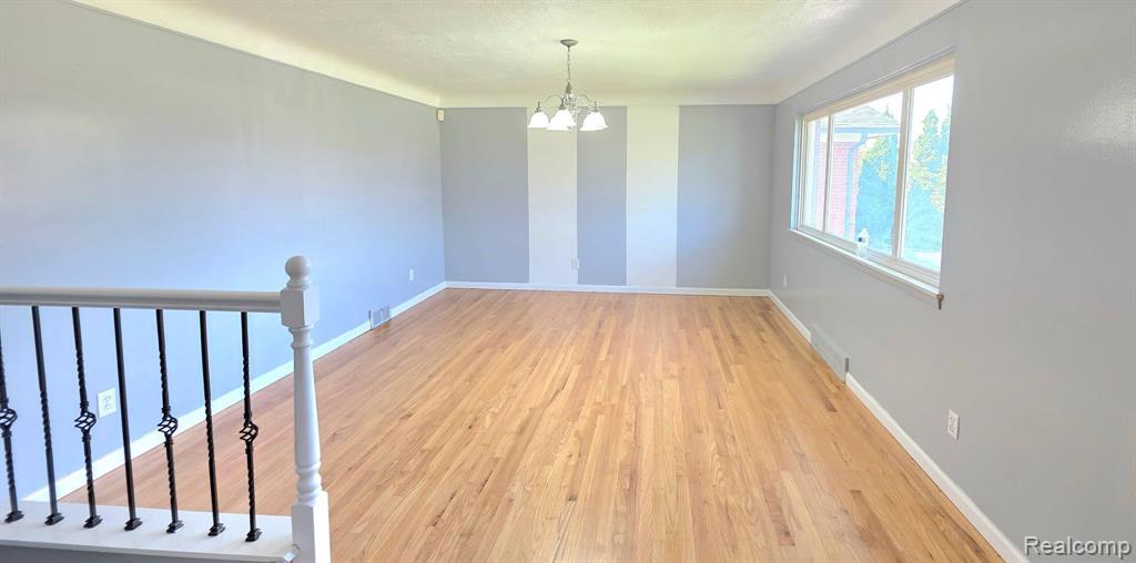 8340 ANNA Avenue, Warren, MI 48093 — Photo 4