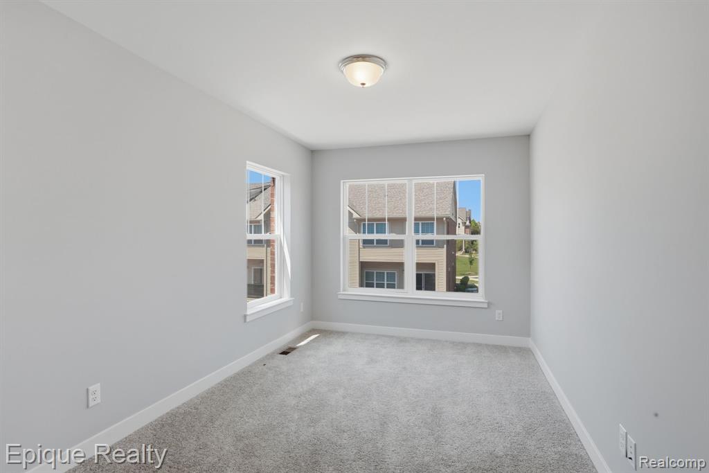25549 Grandview Lane, 31, Novi, MI — Photo 18