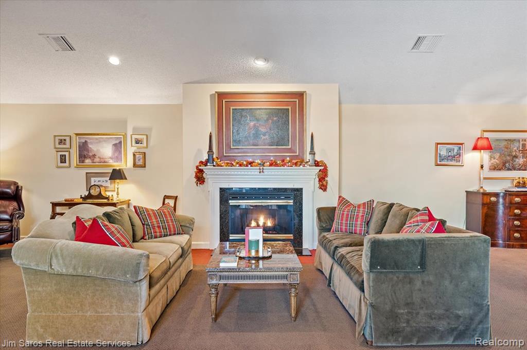 74 Pointe Park Place, Grosse Pointe Park, MI 48230 — Photo 27