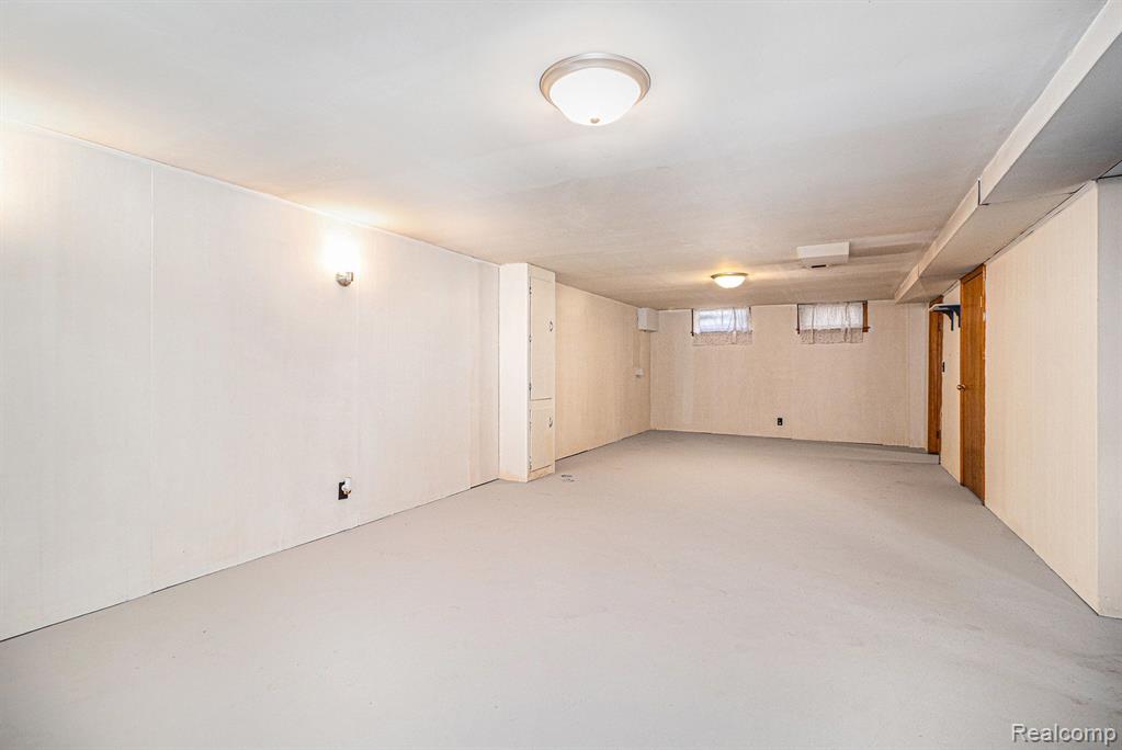 581 Wharton Street, Ypsilanti, MI 48198 — Photo 21