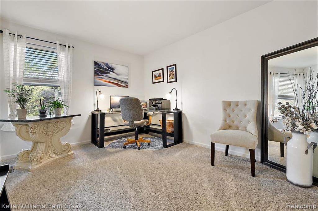 84 Greenan Lane, Lake Orion, MI 48362 — Photo 21