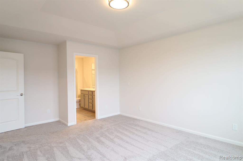 49575 LANTERN Way, Canton, MI 48188 — Photo 22