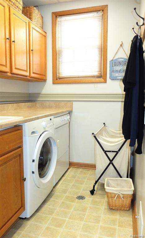 8180 SLEEPY TIME Court, Clarkston, MI 48348 — Photo 17