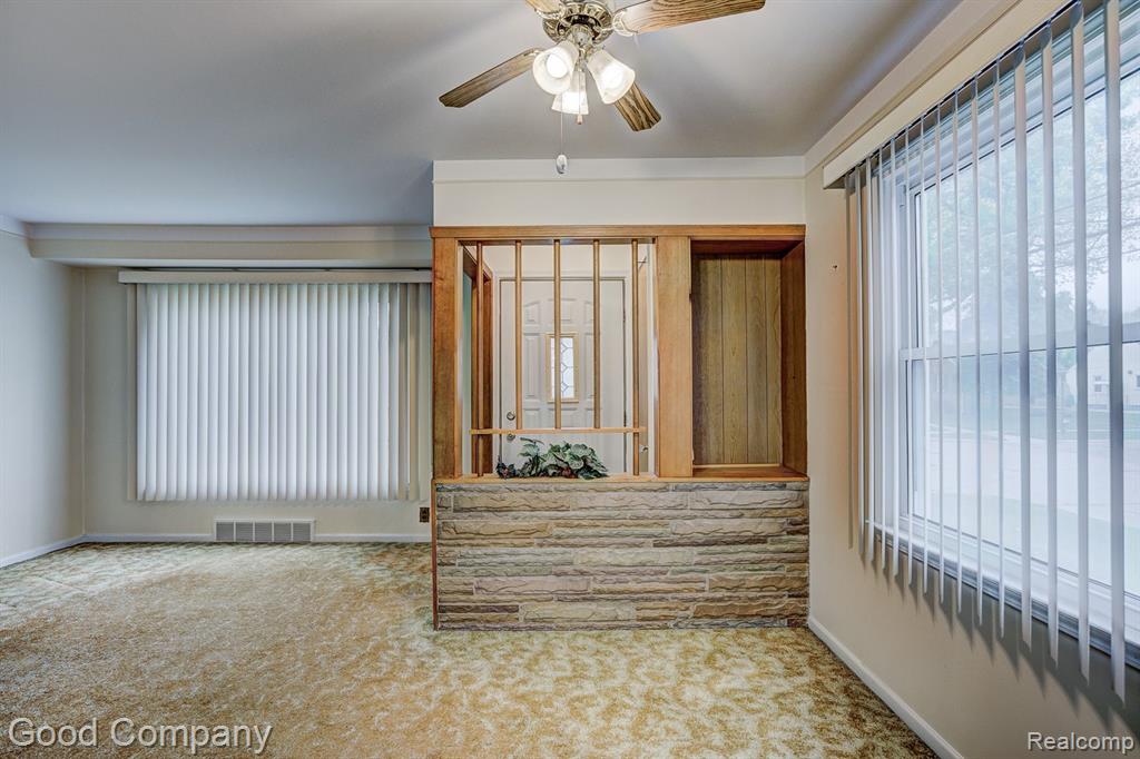 405 CHARLEVOIX Street, Clawson, MI — Photo 5