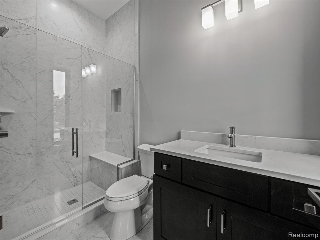 2706 Heights View Court, Rochester, MI 48306 — Photo 27