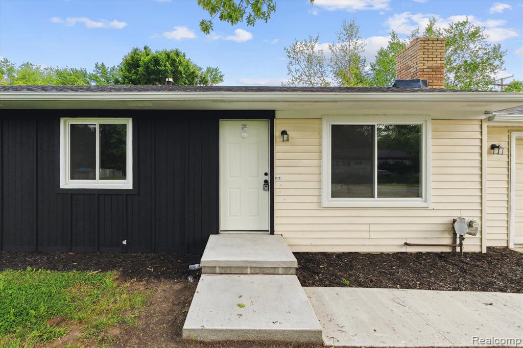 4606 GLENALDA Drive, Clarkston, MI — Photo 3